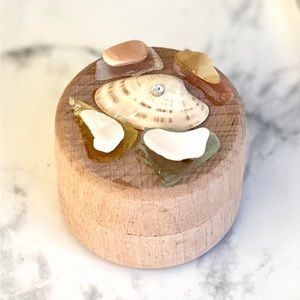 Trinket box with a seashell and sea glass